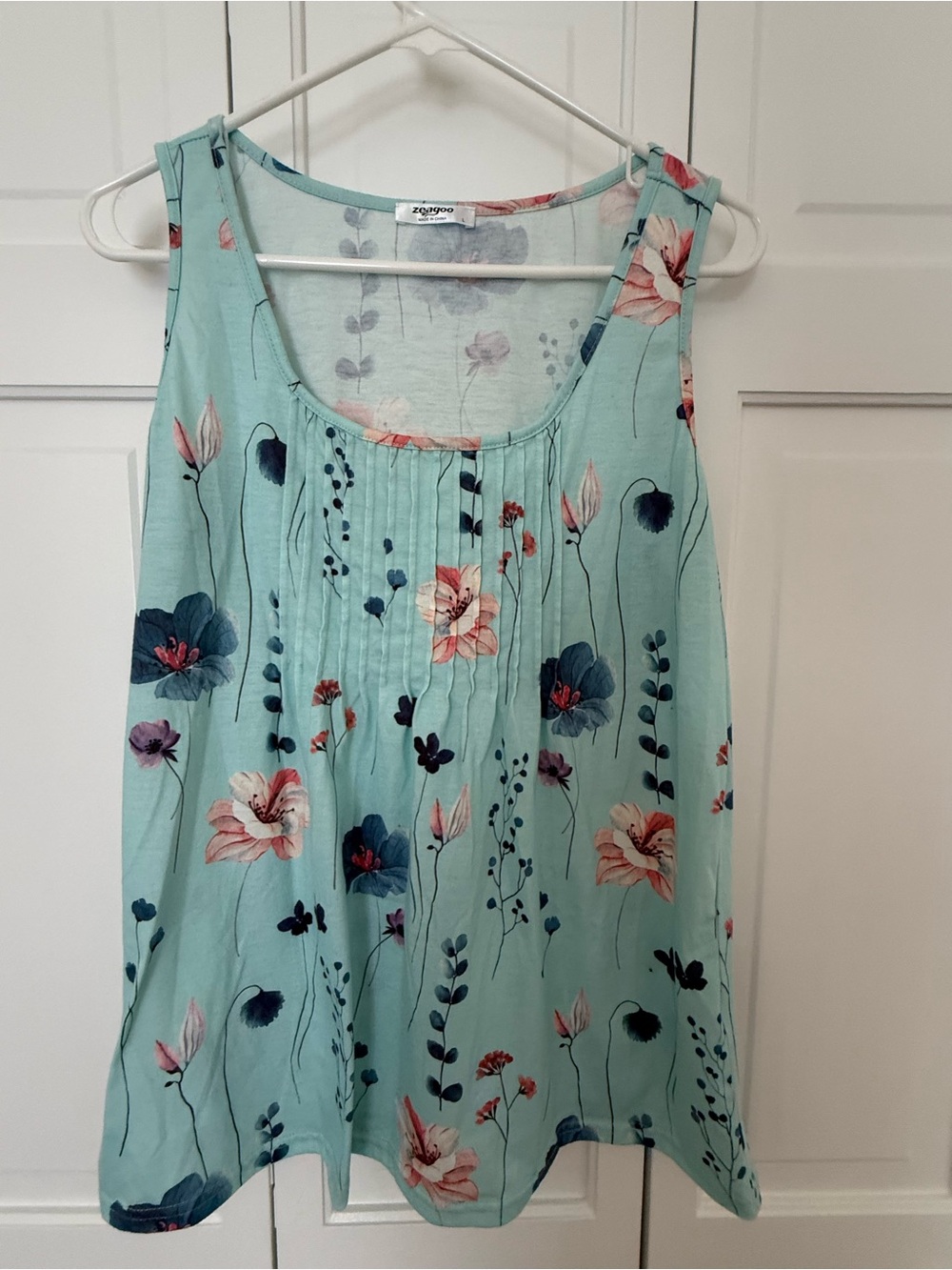 zeagoo Mint Floral Sleeveless Camisole Tank Top
